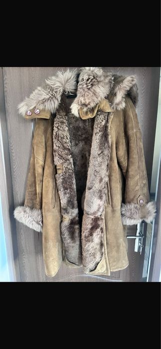 alendelon haina de piele naturala imblanita in stare perfecta