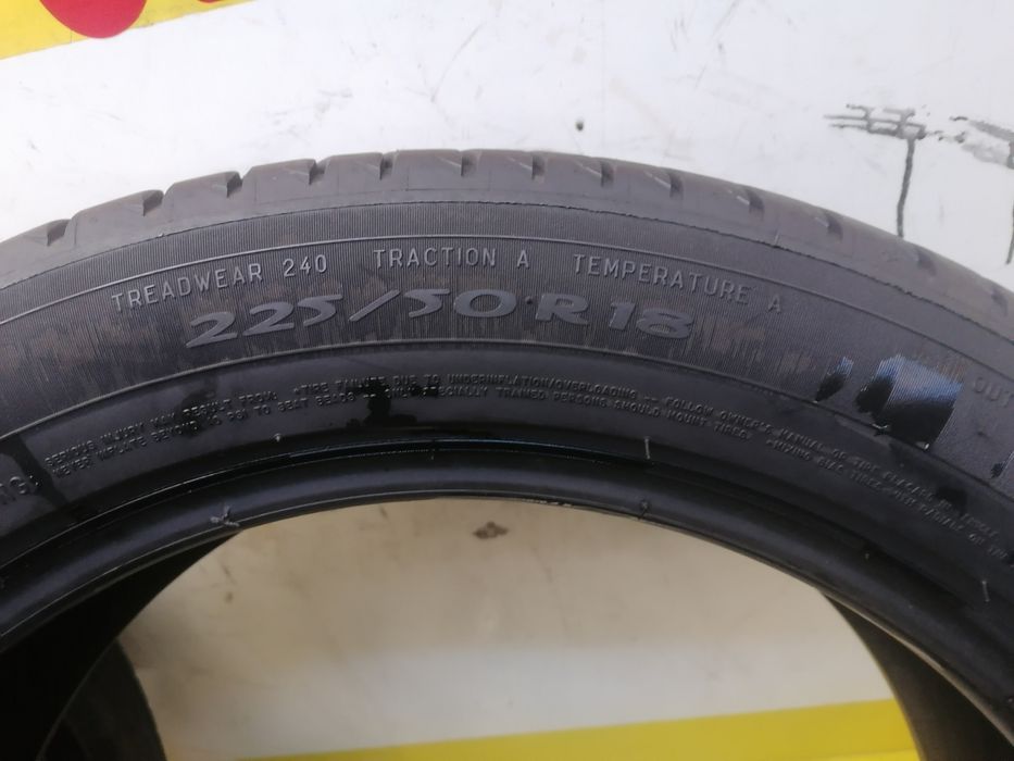 225/50/18  2*Michelin vara dot 5021  95v.  5,,89mm