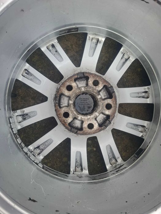 Джанти за пасат Б8 16