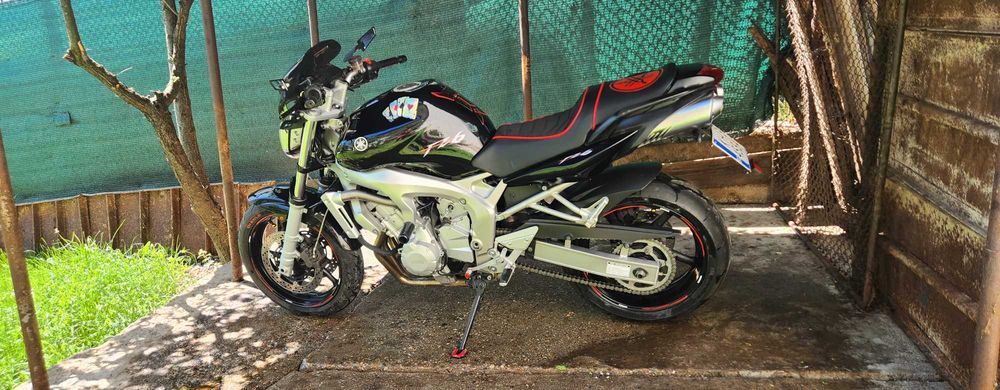Yamaha FZ 6
