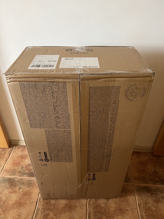 Ново! Бебешка/детска количка Cybex Gold Eos Lux 2 в 1, Moon black