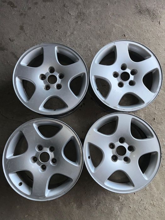 R16 PCD 5*112 Комплект легкосплавных дисков