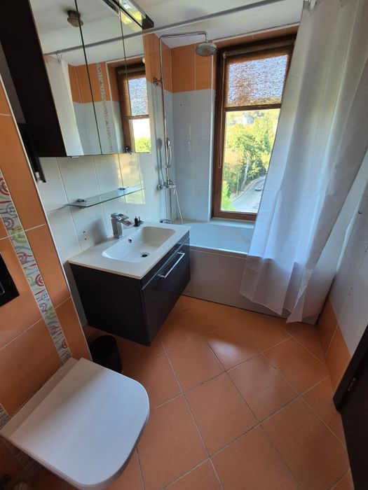 Дава се под наем Тристаен апартамент в Балчик - 100 кв.м за 650 € - Снимка #7