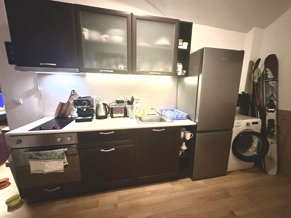 Тристаен апартамент с два балкона в комплекс в район Разлог и Банско