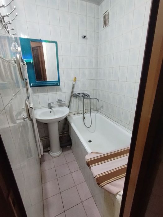 Продается 3 ком. Квартира площадью 70 кв.м. В Мархабо