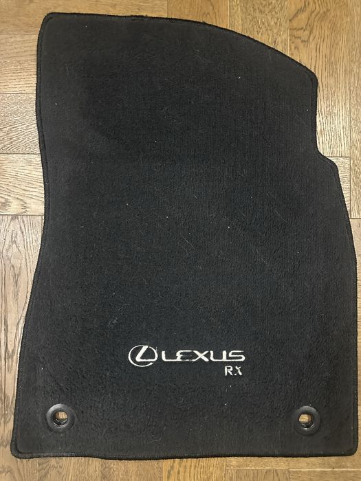 Полики Lexus RX 2022