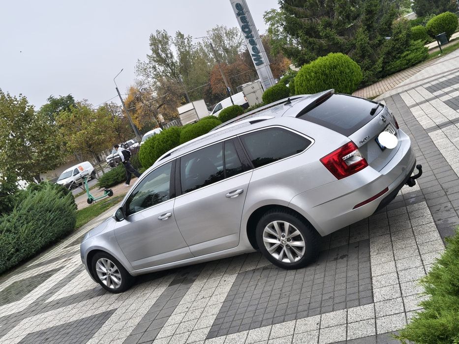 SKODA Octavia 2019 — imagine 4