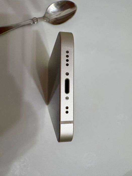 Apple iPhone 13 mini
