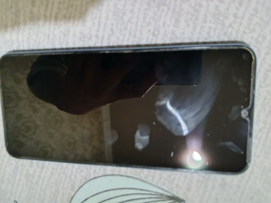 Realme C30S telefoni