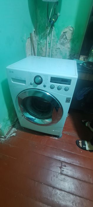 Стиральная машина LG
