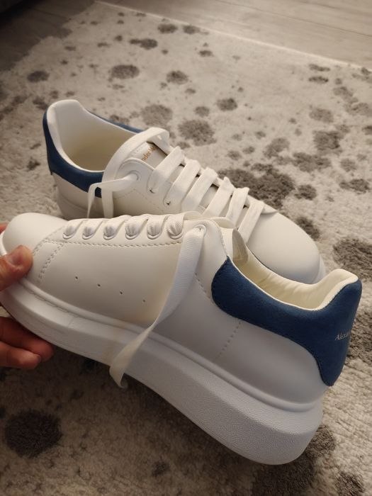 vand alexander Mcqueen