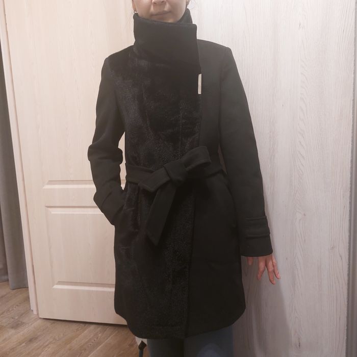 Продается осеннее пальто