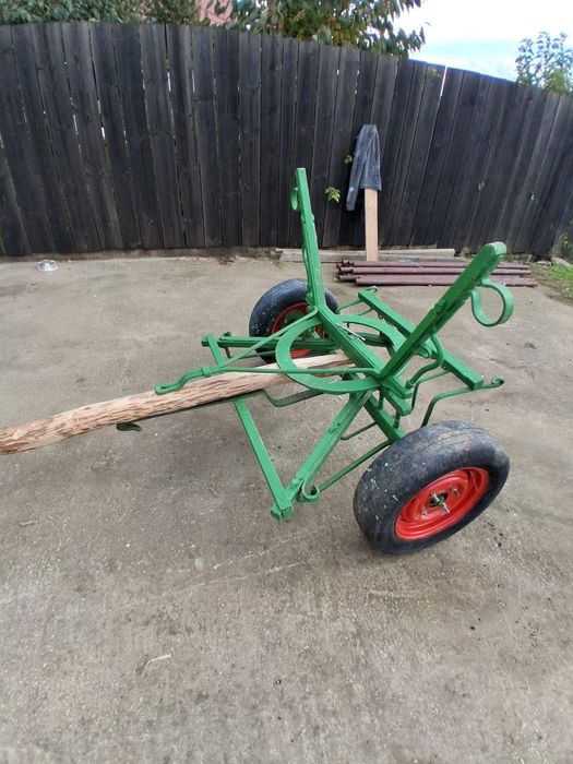 căruță de doi cai