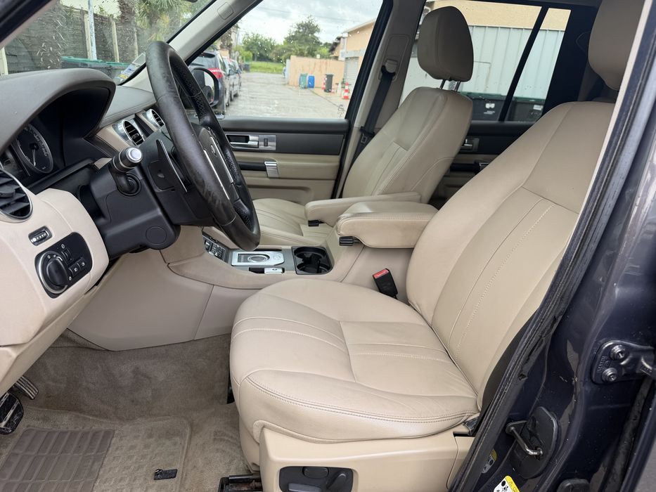 Land Rover Discovery 3.0d 258hp 2015