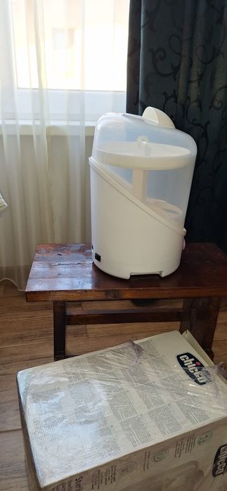 Vand sterilizator biberoane Chicco