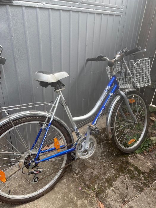 Bicicleta cu pompa