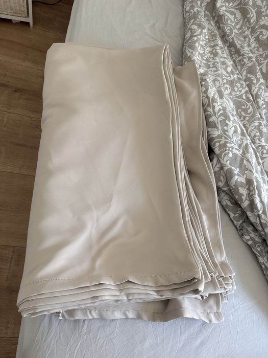 Material semiopac pretabil draperii/ fete de masa/ canapelr