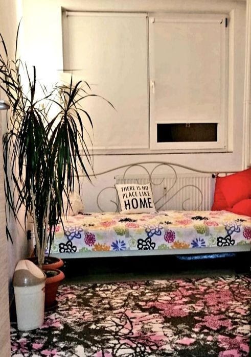 Pat 90x200 jysk plus saltea ikea