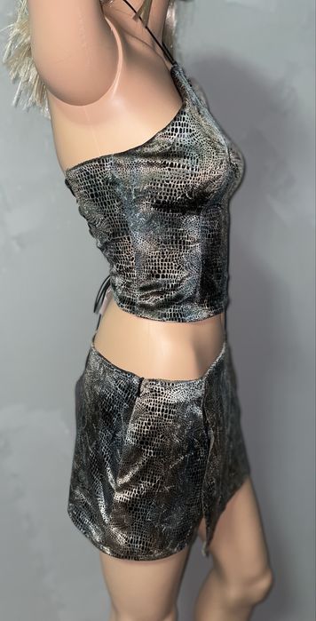 Set Ar8D Moonscale – Halter Top + Mini Skort