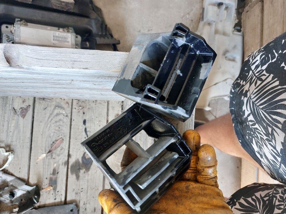 Въздуховод климатик Бмв е60 520д 177кс е61 bmw e60 e61 520d n47