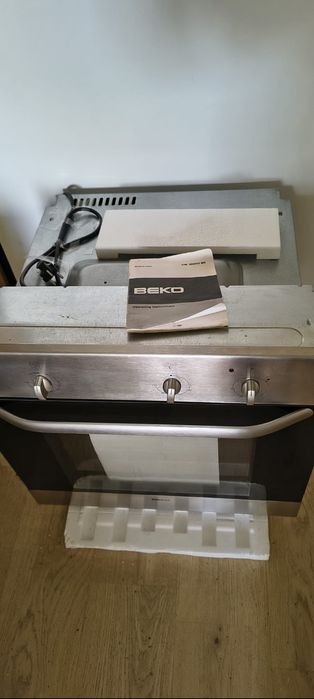 Cuptor BEKO incastrabil