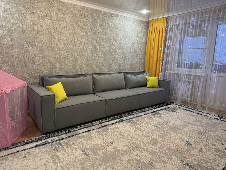 Продам диван в отличном состояние