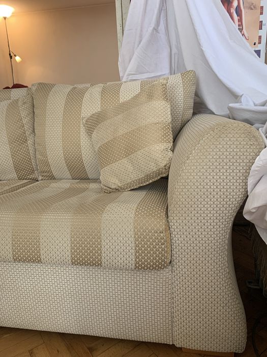 Диван двоен разтегаем