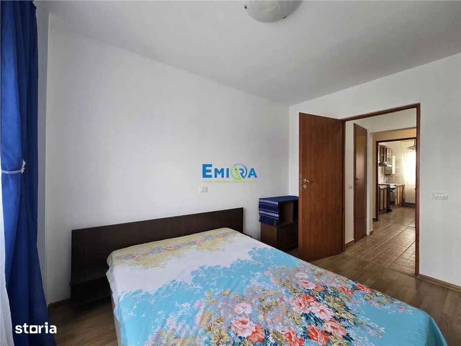 Inchiriere apartament spatios cu 3 camere decomandate. Zona Republicii