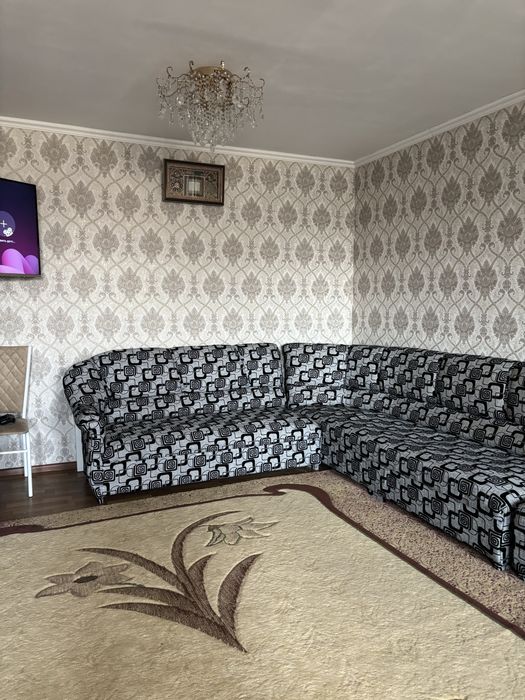 Продам диван срочно