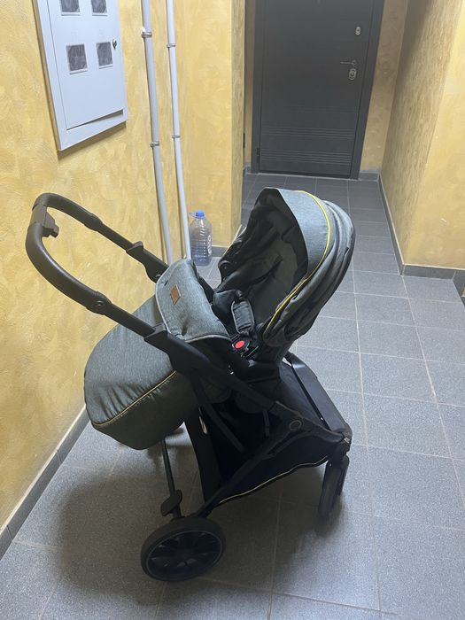 Коляска складная