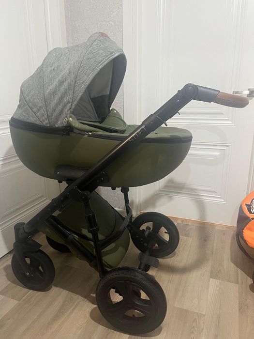 Продам коляску в хорошем состоянии