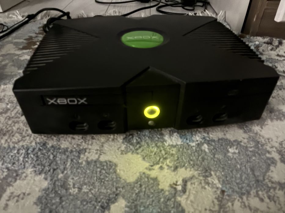 Продам или обменяю XBOX original first-gen.
