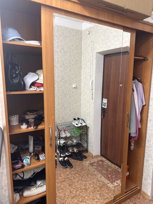 Шкаф купе с зеркалами