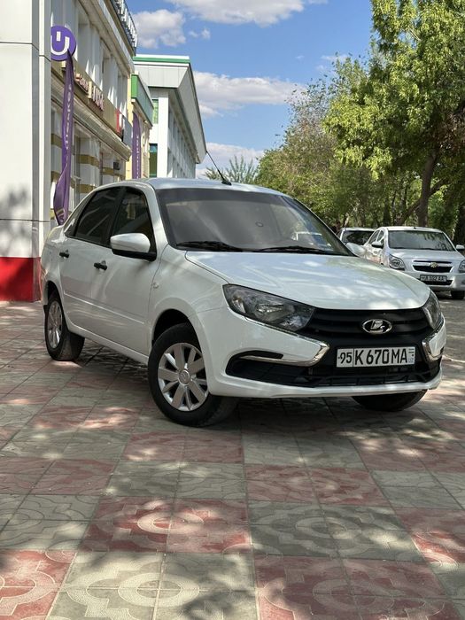 Лада гранта сатилади