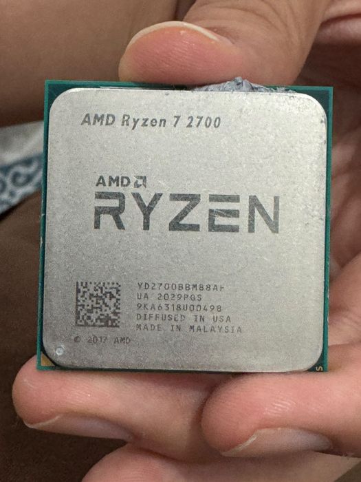 RYZEN 7 2700 процессор