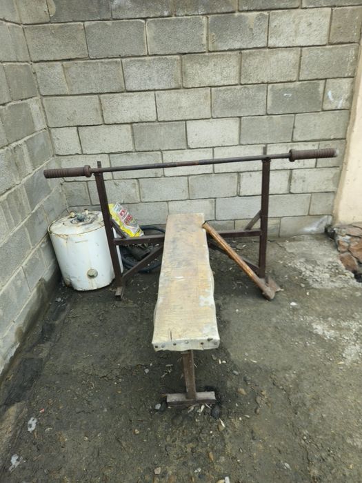 Продам гриф со скомейкой