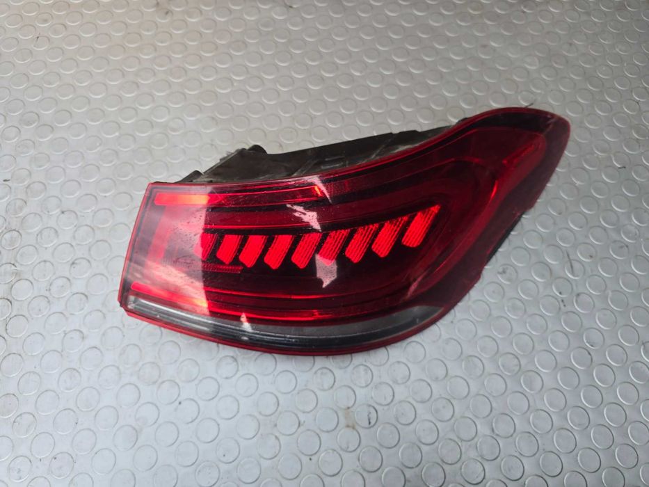 Десен външен стоп за Mercedes GLE Coupe W167 с забележки!