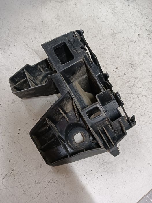 Suport Bara Dreapta Spate Volkswagen (Svw) Passat (B8) [ 2016 - > ] O