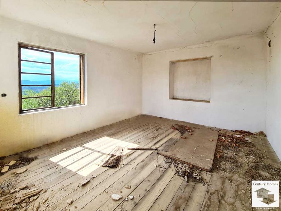 Продава се Къща в с. Гостилица, Област Габрово - 160 кв.м за 200 €/кв.м - Снимка #1