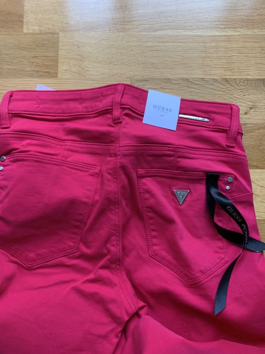 Guess hanorac XXS si blugi Curve x Skinny mar.26