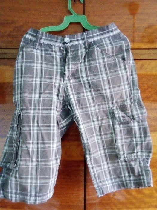 Vand pantaloni scurti C&A