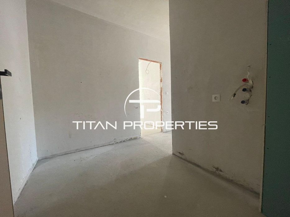 Продава се Тристаен апартамент в Пловдив, Кършияка - 93 кв.м за 735 €/кв.м - Снимка #4
