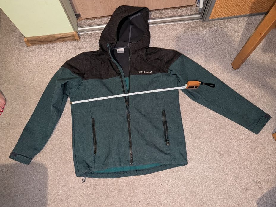 Jachetă Softshell Columbia cu Glugă – Mărimea M (Bărbați)