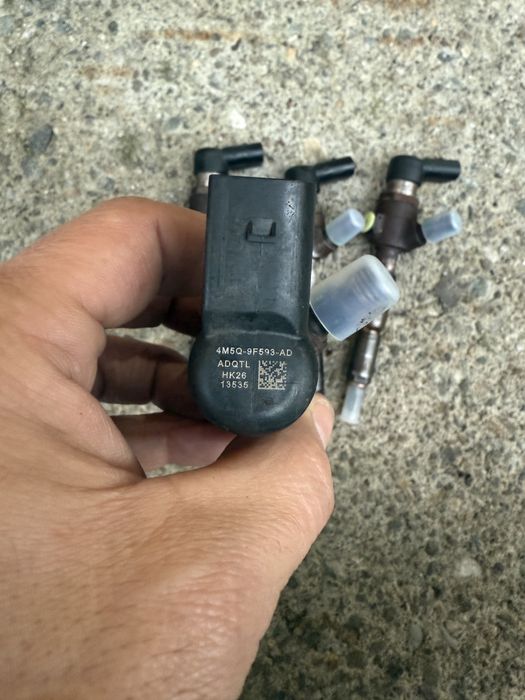 Vand 4 injectaore ford mondeo