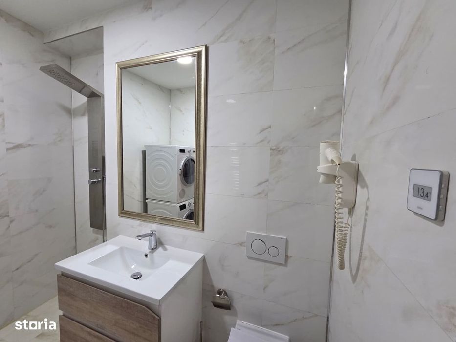 Vând apartament premium cu 2 camere, în centrul istoric, orașul de jos