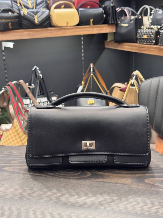 Чанти всякакъв бранд