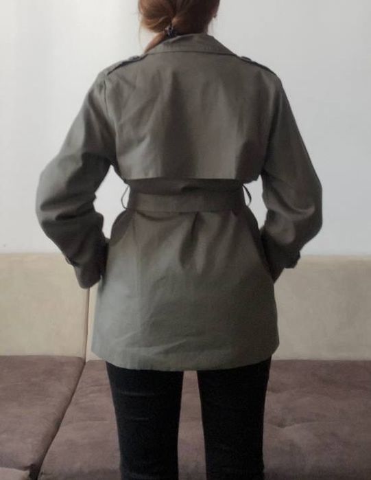 Короткий   тренч