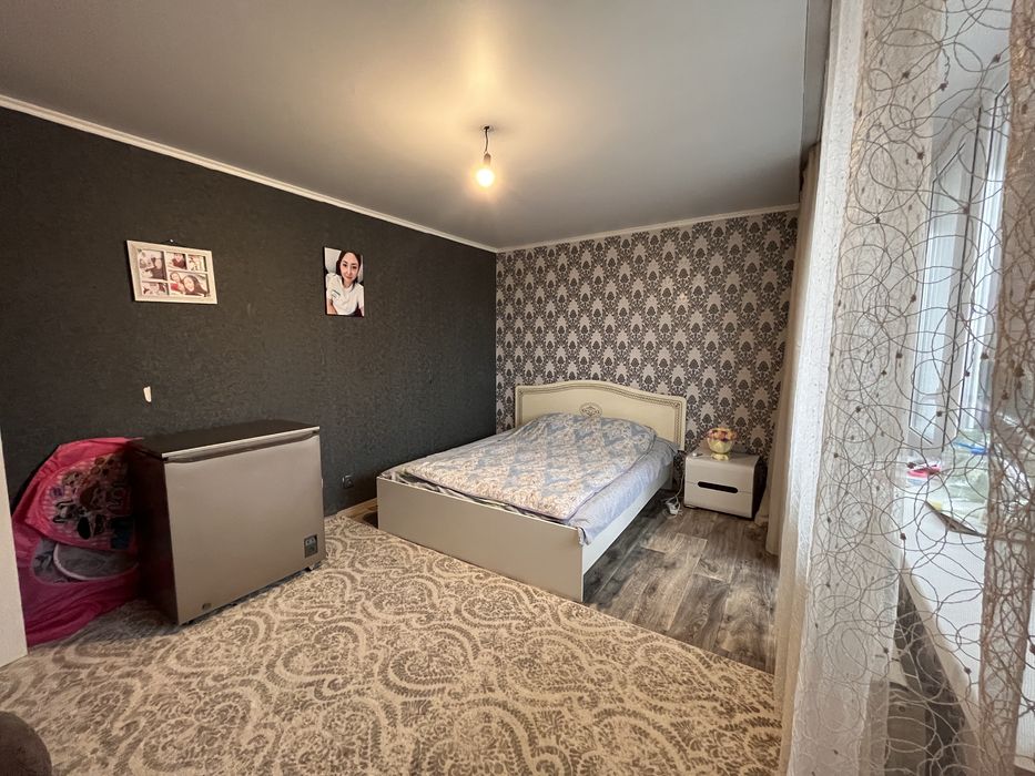 Продам 2 комнатную квартиру