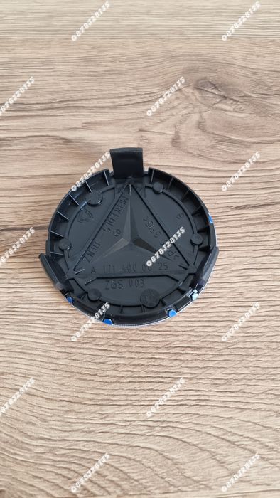 Капачки за джанти Mercedes 75мм светло син кант комплект 4бр