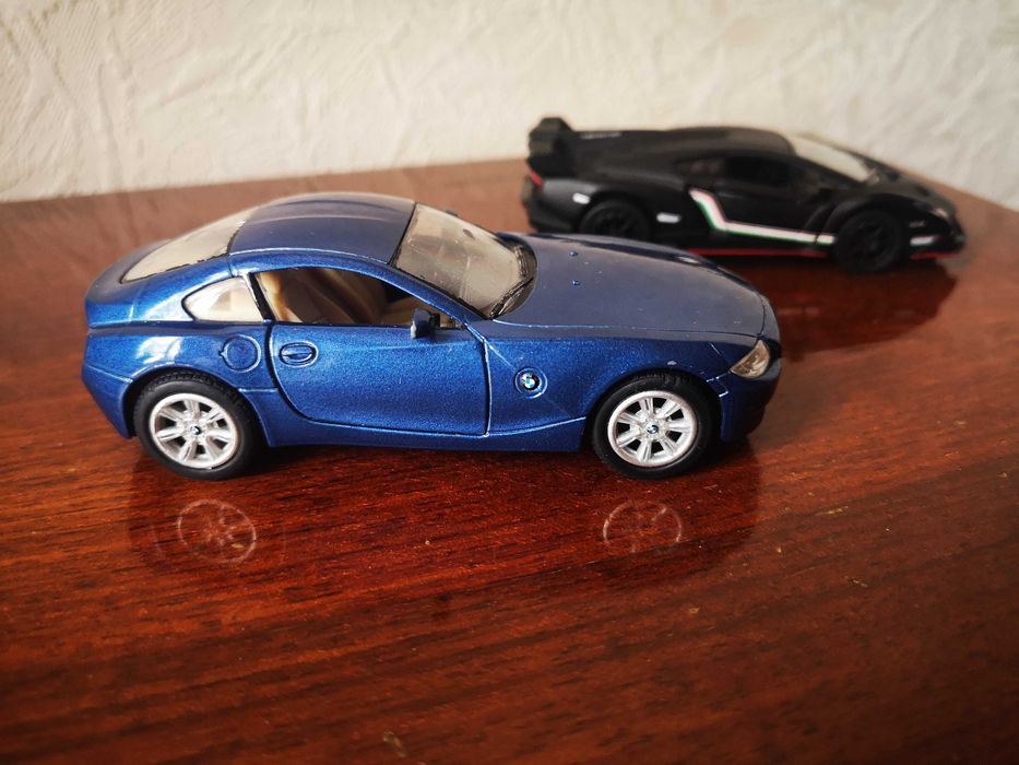 Модельки машин. Масштаб 1/36